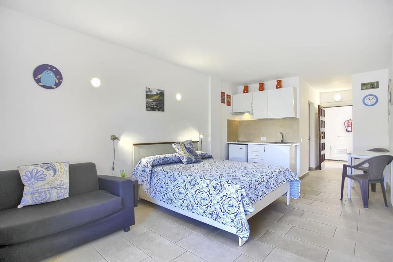 Studio Eldorado In Playa De Las Americas Near The Beach Arona  Eksteriør billede